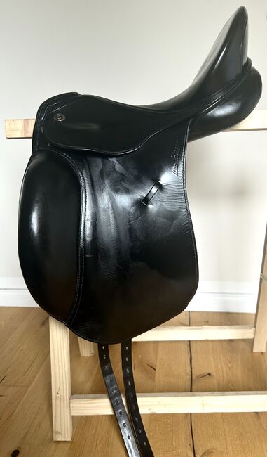 Dressursattel Kieffer 17,5” – Ulla Salzgeber Modell, Kieffer  Dressursattel, Gina-Marie Näser, Dressage Saddle, Gerswalde, Image 8
