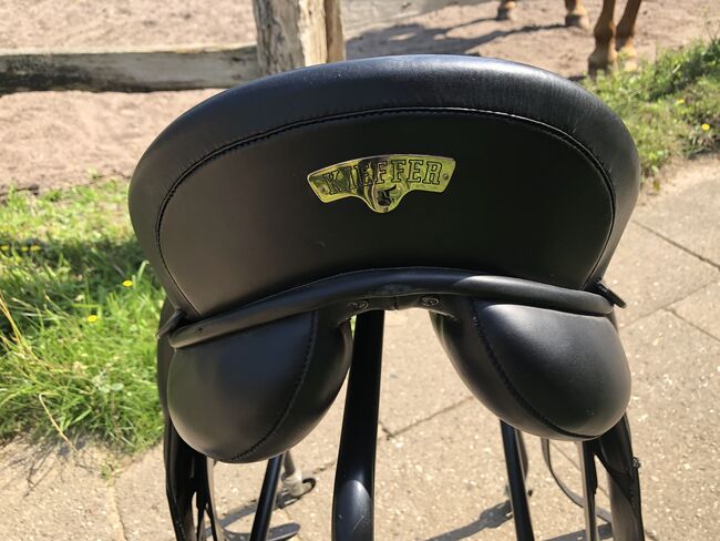 Dressursattel Kieffer Jerez, Kieffer Jerez Jerez, Yvonne Suhrland, Dressage Saddle, Glinde, Image 3