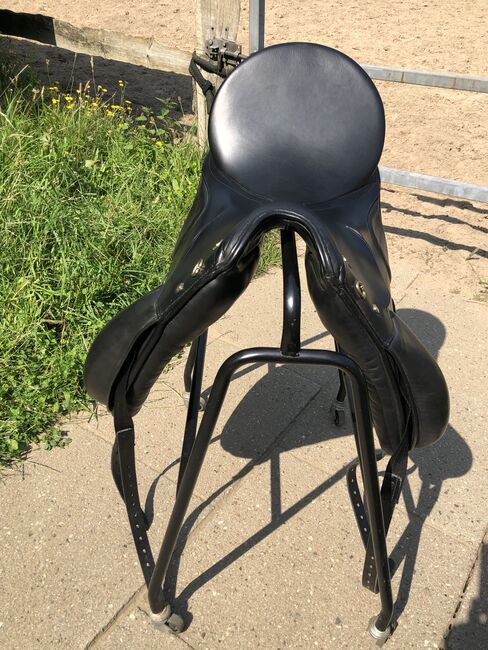 Dressursattel Kieffer Jerez, Kieffer Jerez Jerez, Yvonne Suhrland, Dressage Saddle, Glinde, Image 9