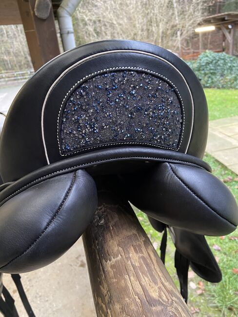 Dressursattel Louisa Koehne 16,5 Zoll Monoblatt, Louisa Koehne , Christina , Dressage Saddle, Winkelhaid, Image 3