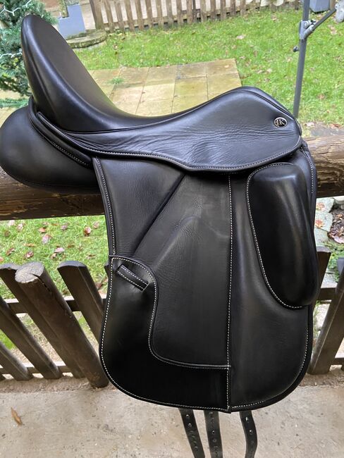 Dressursattel Louisa Koehne 16,5 Zoll Monoblatt, Louisa Koehne , Christina , Dressage Saddle, Winkelhaid, Image 2