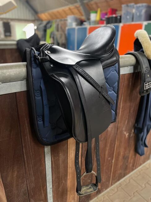 Dressursattel Otto Schumacher Solution C zu verkaufen!, Otto Schumacher Solution C, Kathi, Dressage Saddle, Kranenburg
