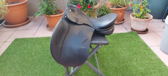 Dressursattel Passier Corona 17 Zoll, Passier Corona, Nicole Anfang, Dressage Saddle, Hilden, Image 3