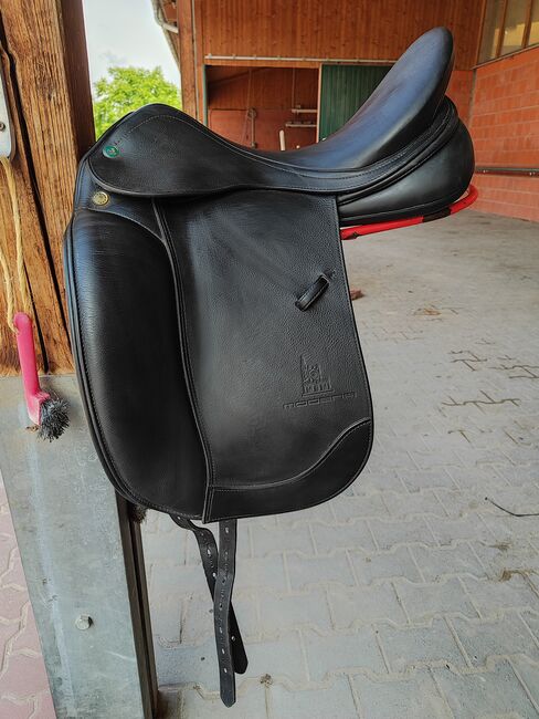 Dressursattel Prestige Modena KW 33 17 Zoll, Prestige  Modena, Janine Meuret , Dressage Saddle, Hattersheim am Main, Image 4