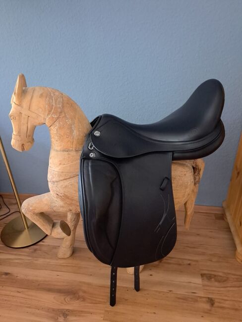 Dressursattel Prestige Philosophy 18 Zoll, Prestige Philosophy, J.Jochem , Dressage Saddle, Elmshorn