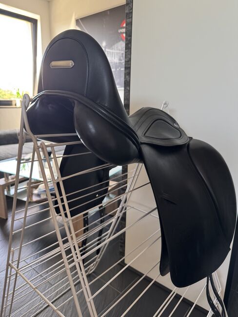 Neuwertigen Dressursattel, Fabian Greinert, Boss, Dressage Saddle, Hilden, Image 3