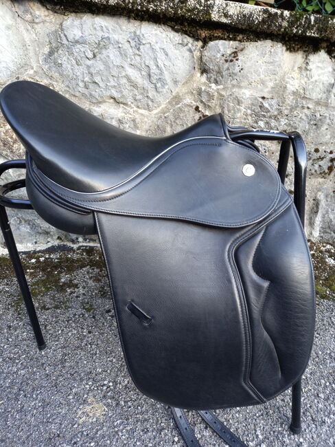 Dressursattel Sattel Butterfly Claudia 17 Zoll Vorführer, Butterfly Claudia, Susanne , Dressage Saddle, Waakirchen, Image 3