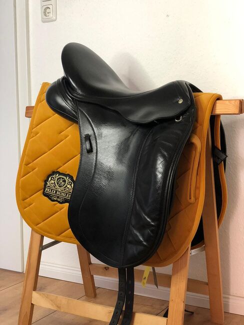 Dressursattel Schleese Dressur Equine Rose International, Schleese Dressur Equine Rose International  Dressur equine Rose international , Sharah Meyerdierks, Dressage Saddle, Thedinghausen