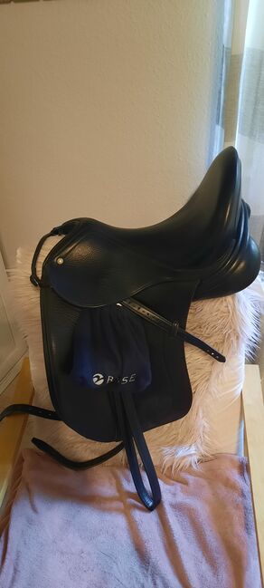 Dressur Sattel Schleese Modell Flamenco 17,5, Schleese Flamenco , Johana , Dressage Saddle, Herne