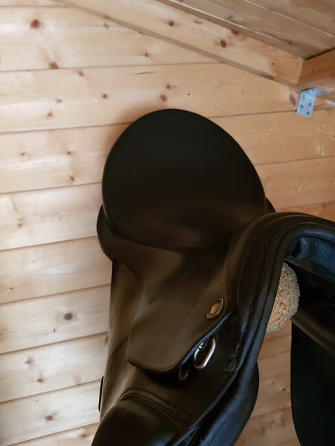 Dressursattel Sommer Magnus 18", Sommer Magnus, Marie Hoff, Dressage Saddle, Merkendorf, Image 2