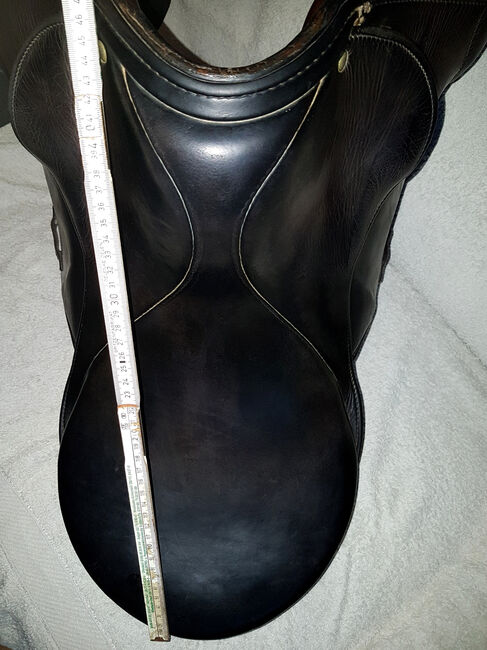 Dressursattel 'Spezial Dressur', Sattlerei Völzing Spezial Dressur, Nana, Dressage Saddle, Frankfurt, Image 4