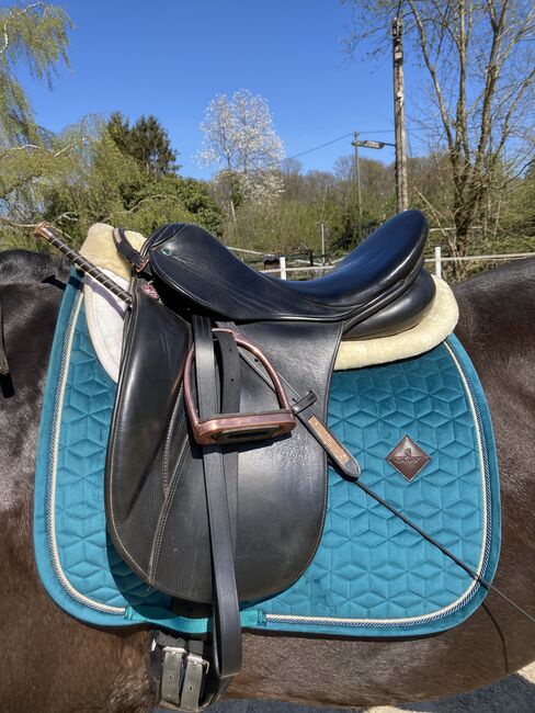 Dressursattel Stübben 17,5, Stübben  Maestoso , Zoé.S, Dressage Saddle, Nümbrecht