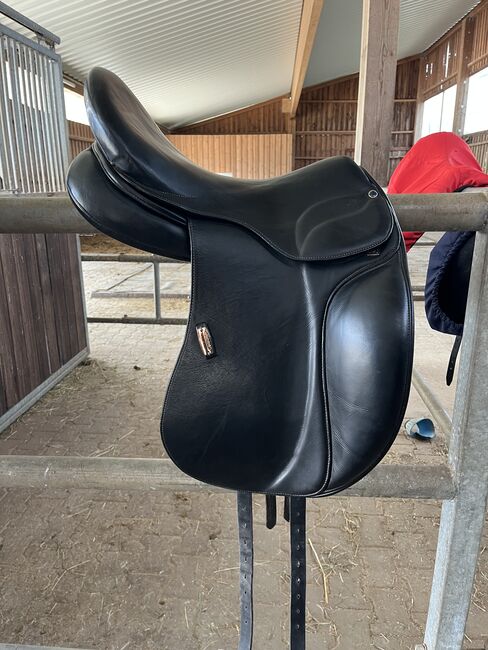 Dressursattel Stübben Aramis II 17,5, Stübben Aramis II, Julia, Dressage Saddle, Mehlbach, Image 3