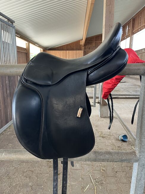 Dressursattel Stübben Aramis II 17,5, Stübben Aramis II, Julia, Dressage Saddle, Mehlbach, Image 2