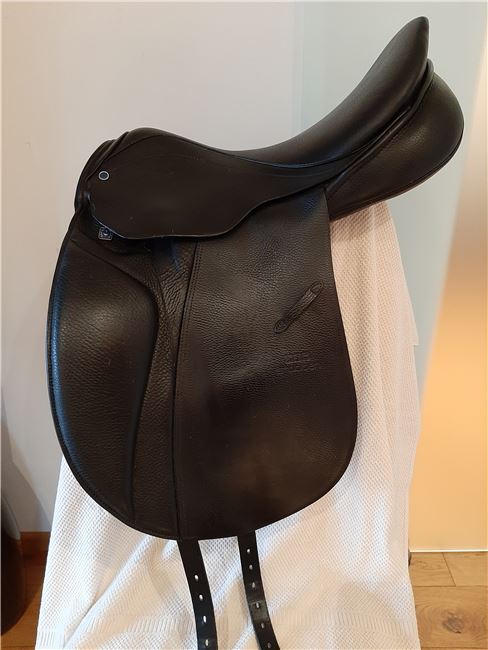 Dressursattel Stübben Avalon, 30er Kammer, 17,5 ", Stübben Avalon, Isabelle Wortmann, Dressage Saddle, Hamm, Image 2