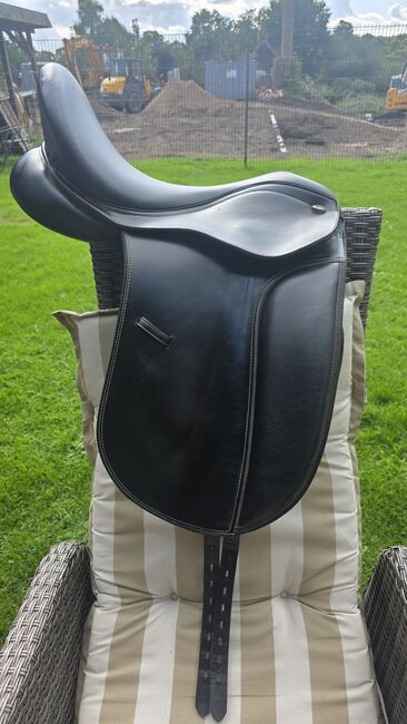 Dressursattel, Wembley Dressursattel 17,5", Stefanie Brügmann , Saddle Accessories, Stockelsdorf, Image 2