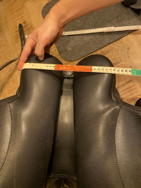 Dressursattel Wintec 500 16,5” + inkl. 2 Kopfeisen und Steigbügel, Wintec 500, Cheyenne Held, Dressage Saddle, Dormagen, Image 4
