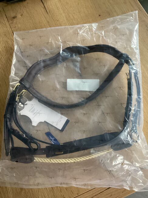Dyon Kentucky Strickreithalfter Leder Braun Full, Kentucky  Rose Noseband Bridle Brown Full, Tini, Bridles & Headstalls, Pilsting, Image 3