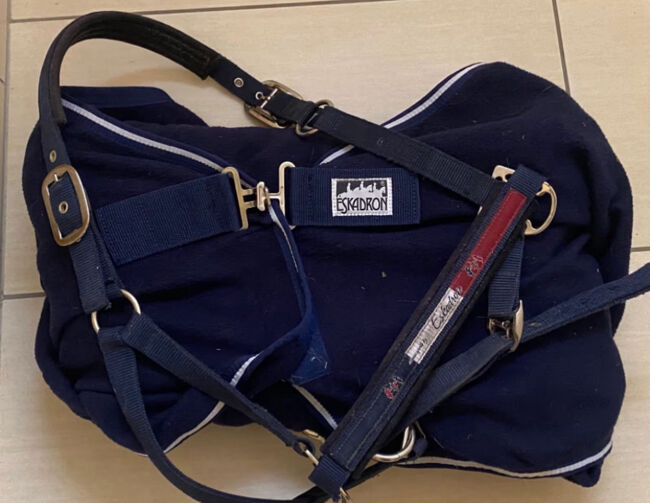 Eskadron Abschwitzdecke XL/155cm navy (Tausch?), Eskadron, Leon, Derki dla konia, Nürnberg 