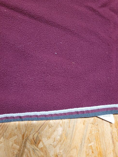 Eskadron Fleece Abschwitzdecke 135 cm NEU wine bordeaux, privat, Derki dla konia, friedrichsthal, Image 3