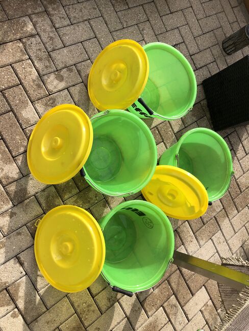 Effol Futtereimer, Effol Futtereimer, 15 Liter, Petra Bauer, Buckets, Feeders & Waterers, Hückelhoven 