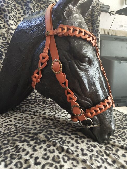 Einzigartige handgefertigte Ledertrense - echtes Unikat, Happyhorse Barock / Show , Birgit, Trensen, Leipzig, Abbildung 9