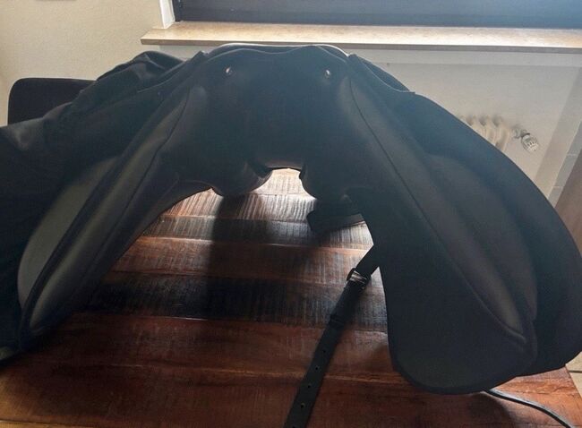 DRESSURSATTEL ECONOMIC, SYNTHETIK, Waldhaus, Lisa-Marie Rödel, Dressage Saddle, Marienheide , Image 3