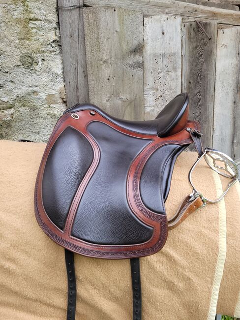 EL CAMPO SKL SHORTY S2 DEUBER & PARTNER, Deuber & Partner  El Campo , Elisabeth Lunger , Baroque Saddle, Pfitsch 