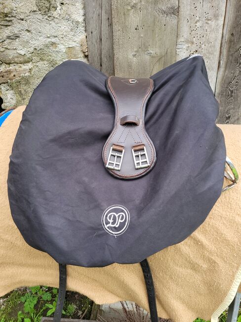 EL CAMPO SKL SHORTY S2 DEUBER & PARTNER, Deuber & Partner  El Campo , Elisabeth Lunger , Baroque Saddle, Pfitsch , Image 2