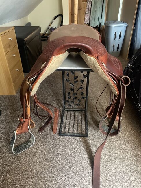 Endurance saddle, Western saddler, Karen Denton , Western Saddle, Southampton, Image 2