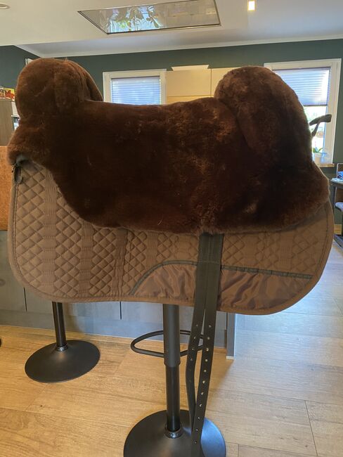 Engel Echtfell Sattel Ibero 3 Western #neuwertig#, Engel Ibero R 3, Christin Stehlmann, Lambskin Pad, Graitschen , Image 2
