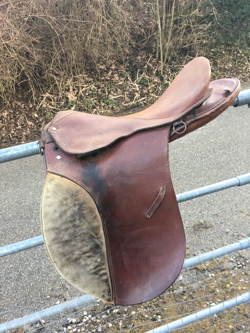 Englisch Sattel, Trachtensattel, Georgine Negler , All Purpose Saddle, Frasdorf 