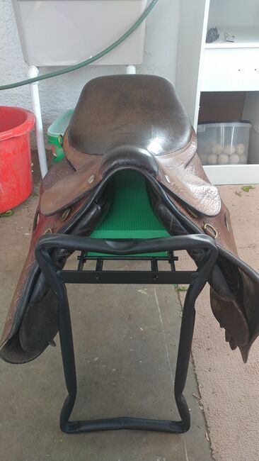 English Buffalo Leather Polo Saddle, Carolyn Thow, Other Saddle, Alvarado, Image 4