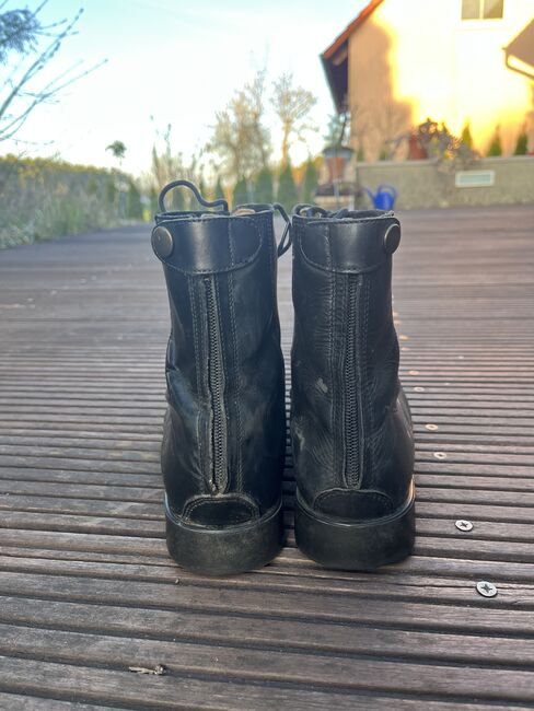 Stiefelette Covalliero Kerbl Schnürstiefelette Monaco Gr. 42, Covalliero Schnürstiefelette, Kerbl Stiefelette Monaco, Reitschuh, Stallschuh, Cora Rahnhöfer, Jodhpur Boots, Büchenbach, Image 4