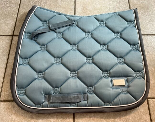 Equestrian Stockholm cob, Equestrian Stockholm  Steel Blue , Lara Weber , Schabracken, Andernach, Abbildung 5
