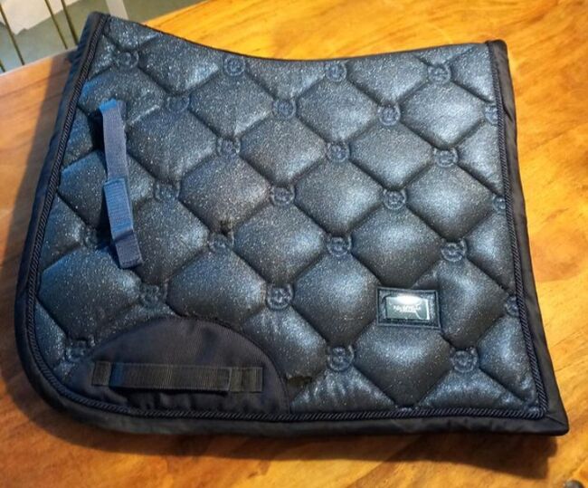 ⭐️Equestrian Stockholm⭐️Dressurschabracke Blue Meadow Glimmer in Größe WB, Equestrian Stockholm  Blue Meadow Glimmer, Rose, Czapraki, Wrestedt