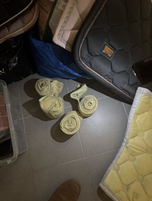 Equestrian Stockholm Lemon Set Cob, Equestrian Stockholm Lemon, Magdalena Leitner, Dressage Pads, Achenkirch, Image 2