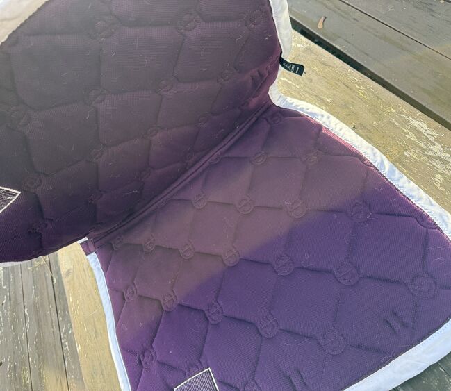 Equestrian Stockholm, Equestrian Stockholm  Purple white Edge , Lara Weber , Dressage Pads, Andernach, Image 3