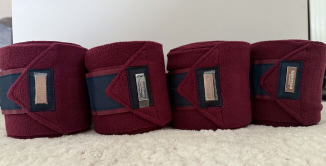 Equestrian Stockholm Set Cob, Equestrian Stockholm  Merlot Crystal Gold, Lara Weber , Schabracken, Andernach, Abbildung 9