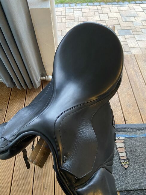 Dressursattel Equiline Competition, schwarz, 17“, Kalbsleder, Equiline Competition, Manuela, Dressage Saddle, Feucht, Image 2