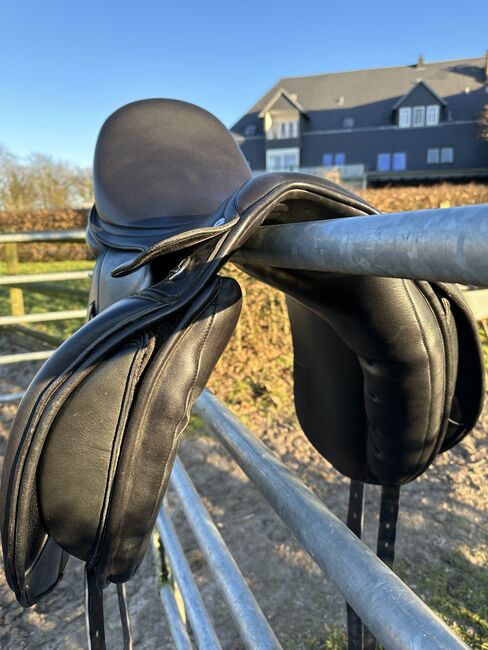 Equiline Dressursattel EQ1 -neuwertig-, Equiline  EQ1, Sandra Tummes, Dressage Saddle, Fleckeby , Image 3