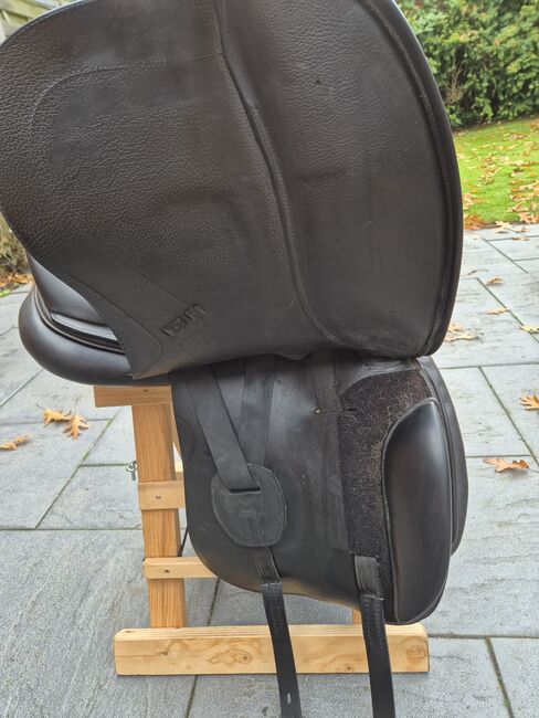 Equiline Dressursattel 17'', Equiline, Finja, Dressage Saddle, Niebüll, Image 5