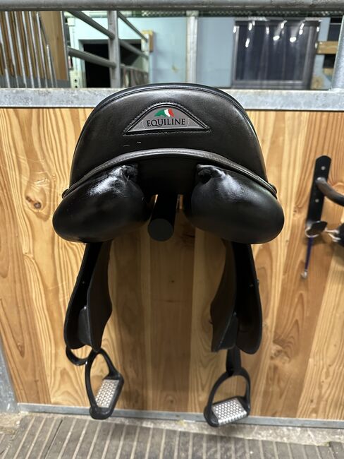 Equiline Dynamic Springsattel, Equiline Dynamic, Corinne, Springsattel, Villmergen , Abbildung 2