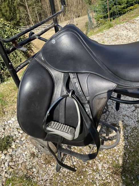 Equiline Elite Dressage Saddle, Equiline Elite dressage, Antonoa, Dressursattel, Walding, Abbildung 3