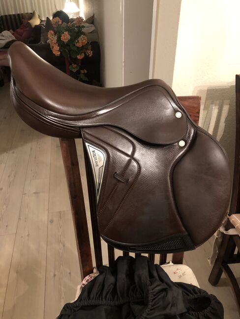 Equiline Springsattel 17‘‘, Equiline, Laura Ehlert, Jumping Saddle, Hitzacker, Image 2