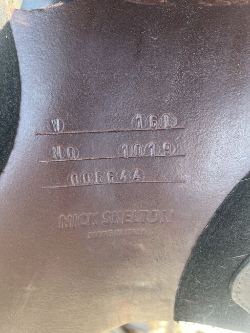 Equiline Springsattel Nick Skelton Braun 16 Zoll, Equiline Nick Skelton, Christl, Jumping Saddle, Schlitz, Image 2