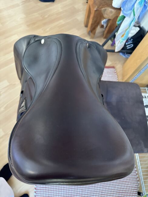 Equiline Sattel Closer 18 Zoll, Equiline Closer, Victoria, Jumping Saddle, Berlin, Image 4