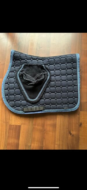Equiline Schabracke + Fliegenohren, Equiline, Marina L., Dressage Pads, Geisenfeld