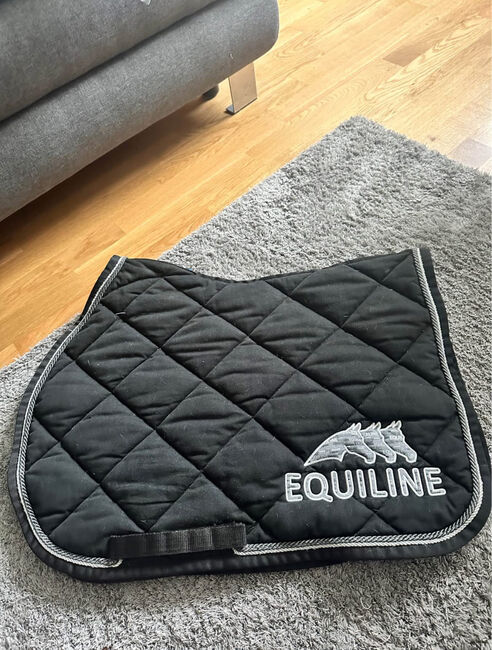 Equiline Schabracke, Tanja Schneider, Schabracken, Lauterach