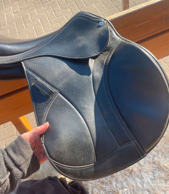 Equiline Springsattel EQ1 Gooldy 16,5/32, Equiline  Springsattel, Leni Schult, Springsattel, Dallgow-Döberitz, Abbildung 5